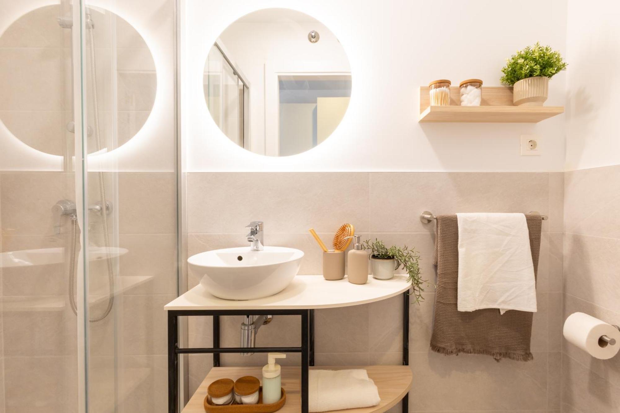 Vibe Stay Sevilla La Cartuja- Adults Only Exterior photo